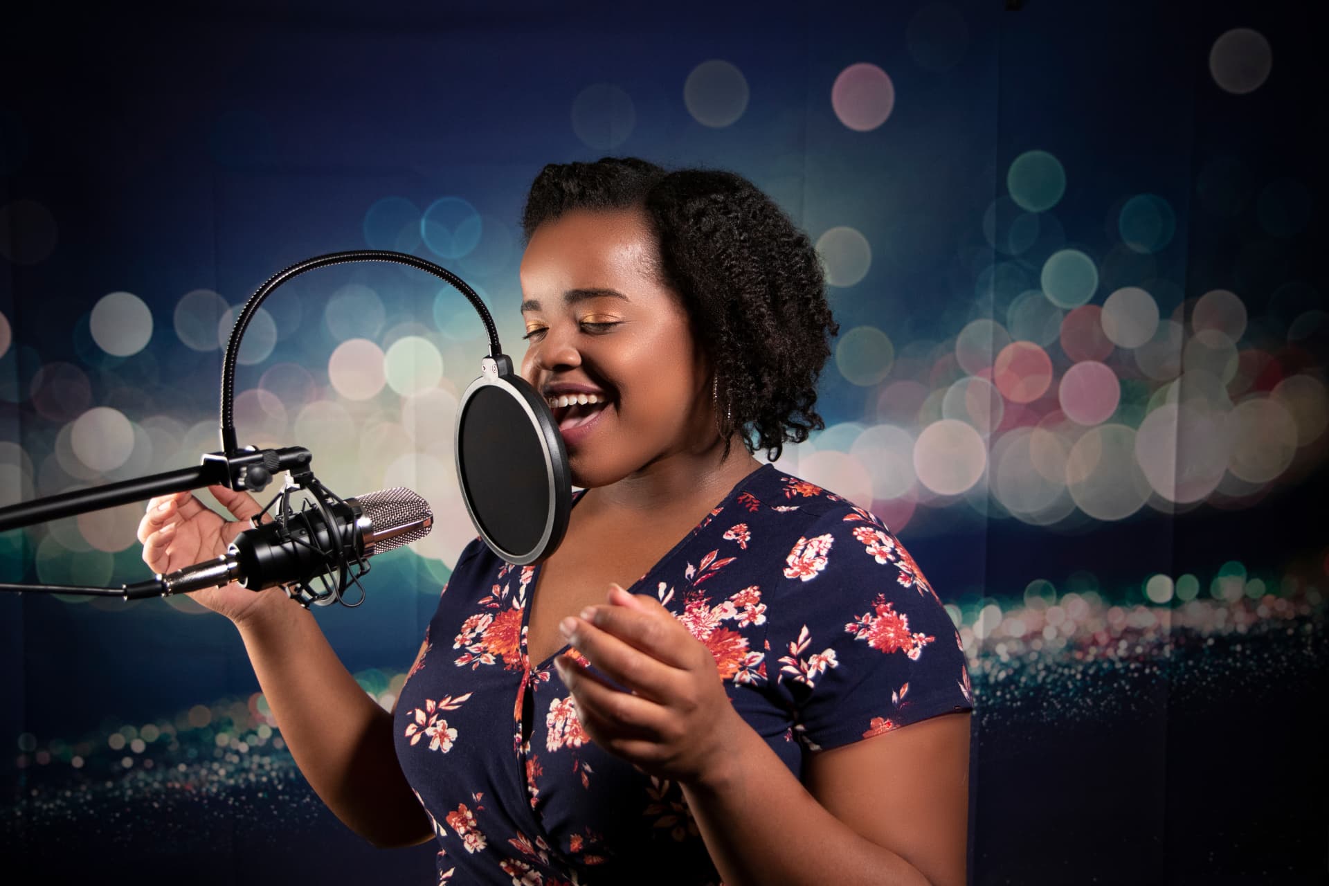 Recording session at a studio microphone